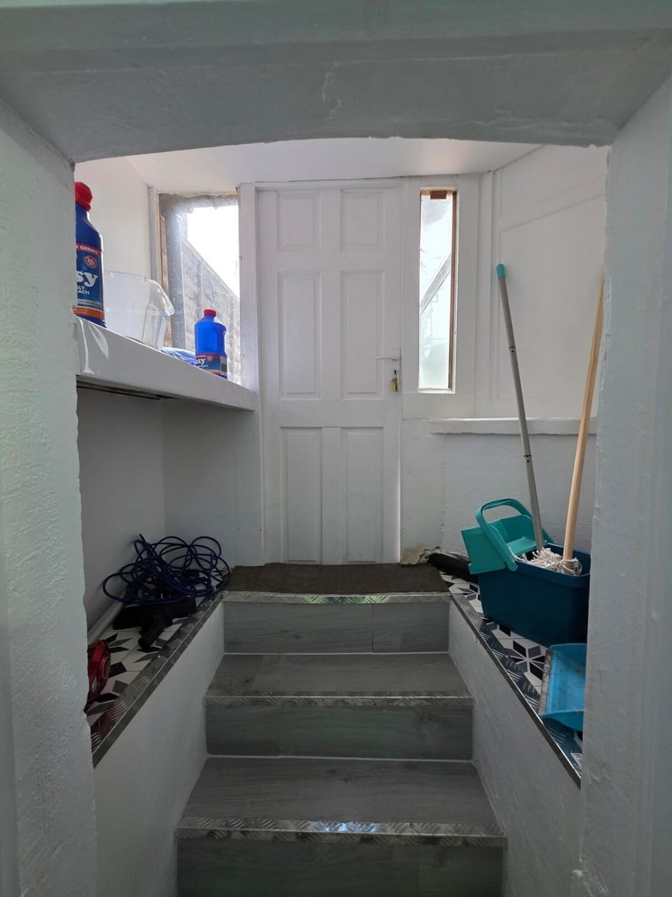 Private Basement Flat Apartment in London