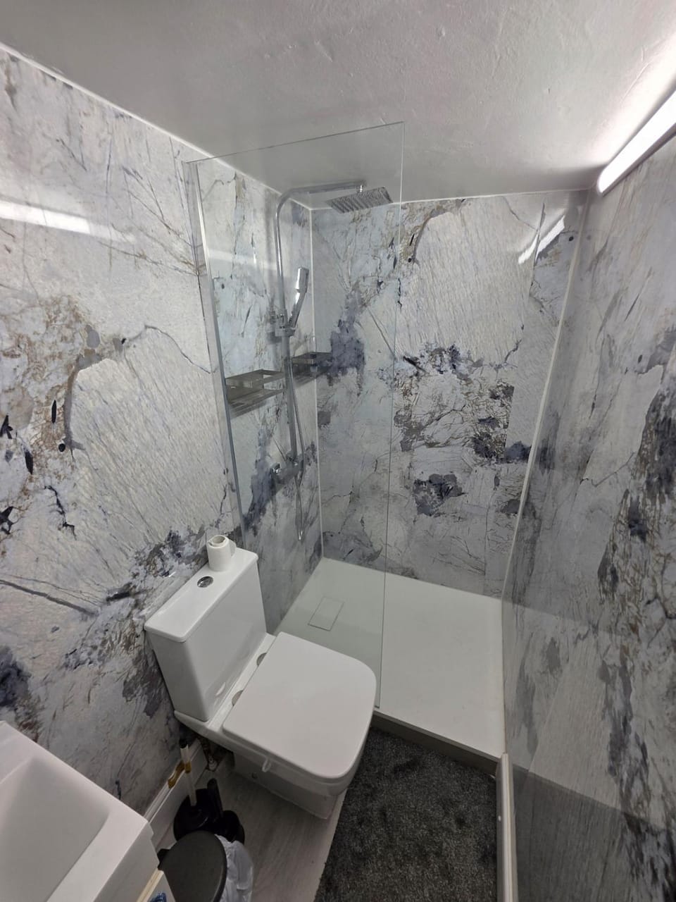 Shower, Bathroom