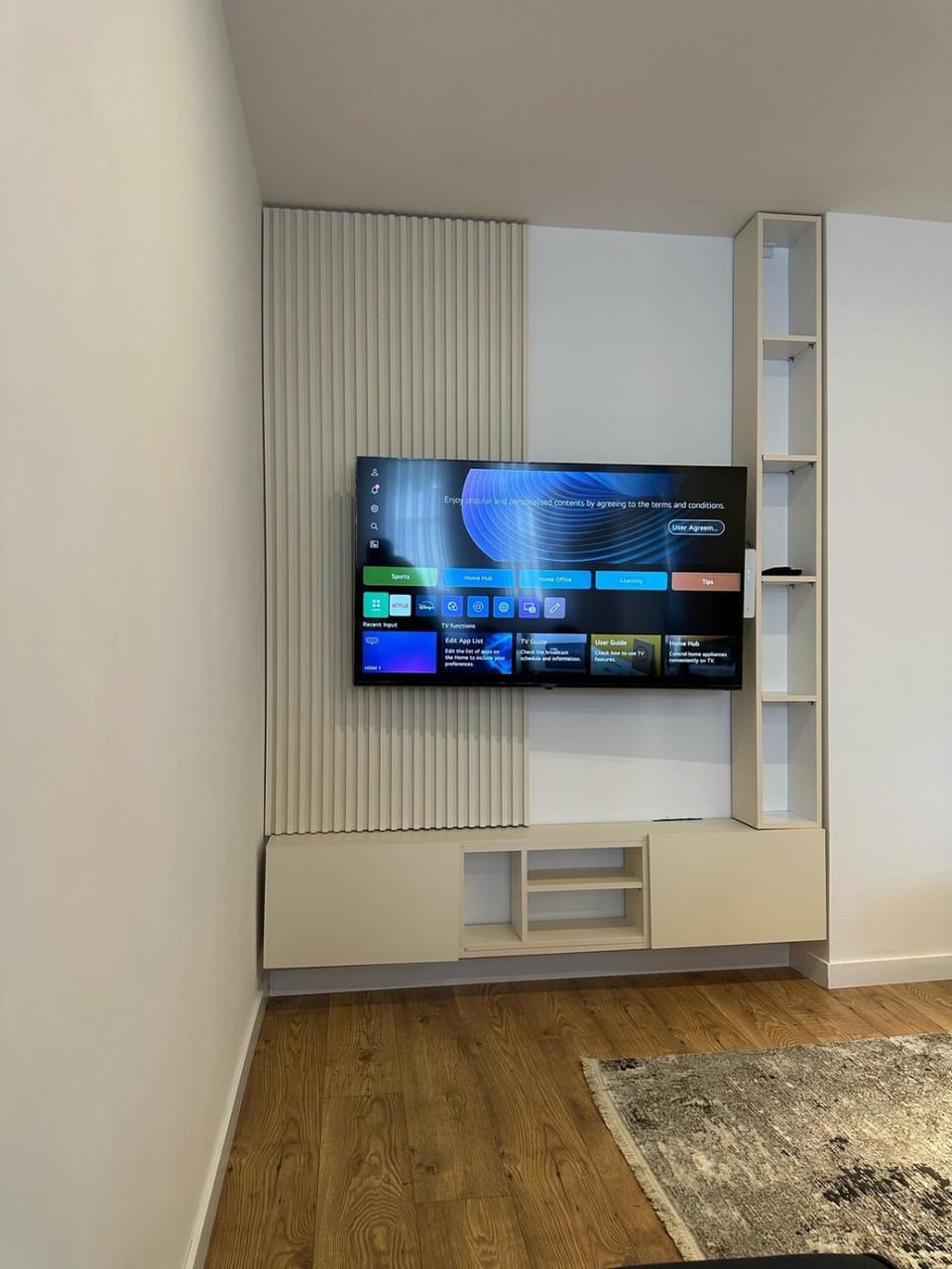 Communal lounge/ TV room, TV and multimedia