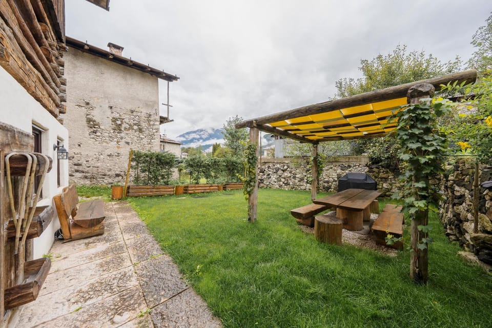 Property building, Garden, Garden view
