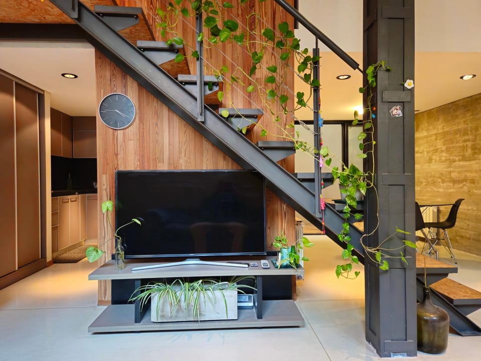 Loft De Diseño Con Patio Y Entrada Independiente En El Corazón De San Telmo Apartment in Buenos Aires