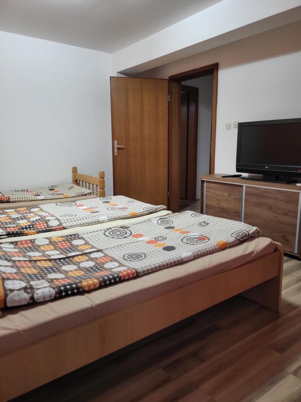Tija Apartments Bed and Breakfast in Ohrid