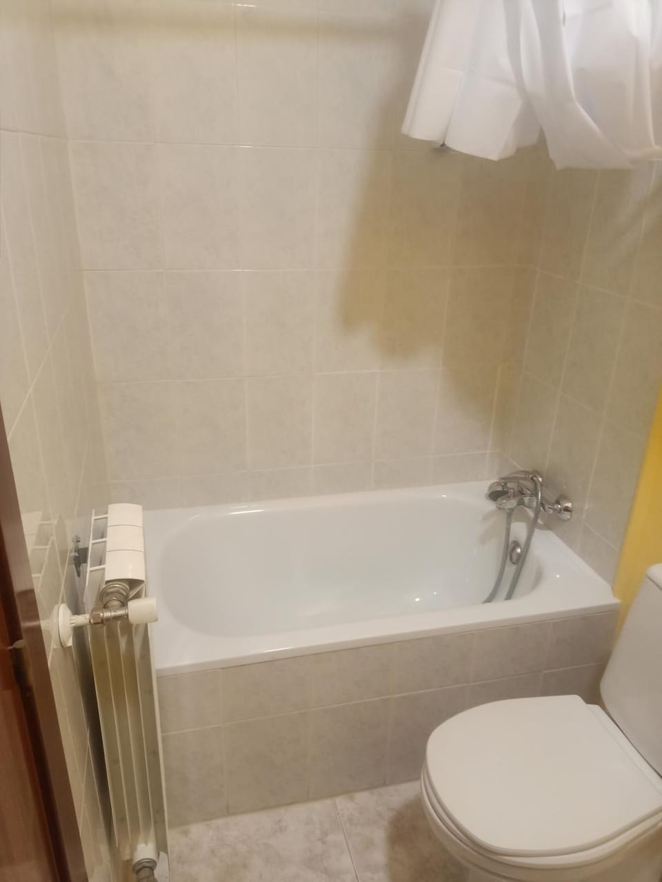 Bathroom, Bath