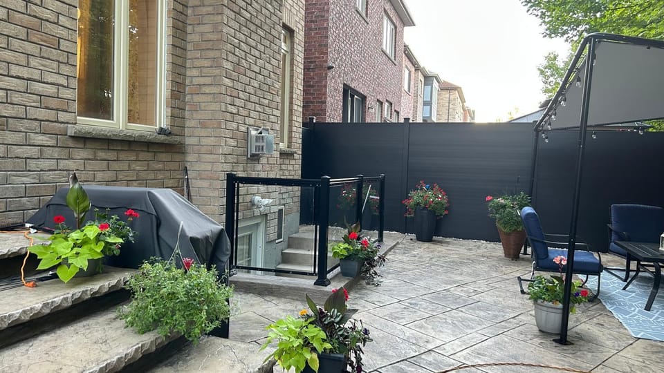 Patio, Garden view