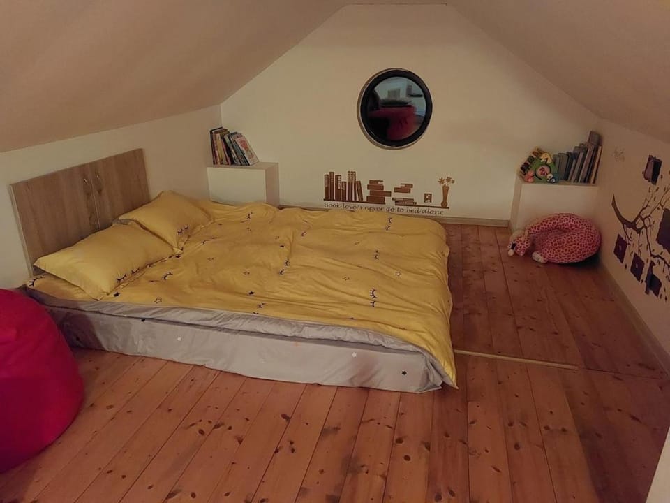 Casuta din Livada Villa in Romania