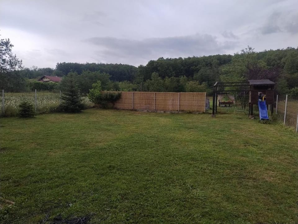 Casuta din Livada Villa in Romania