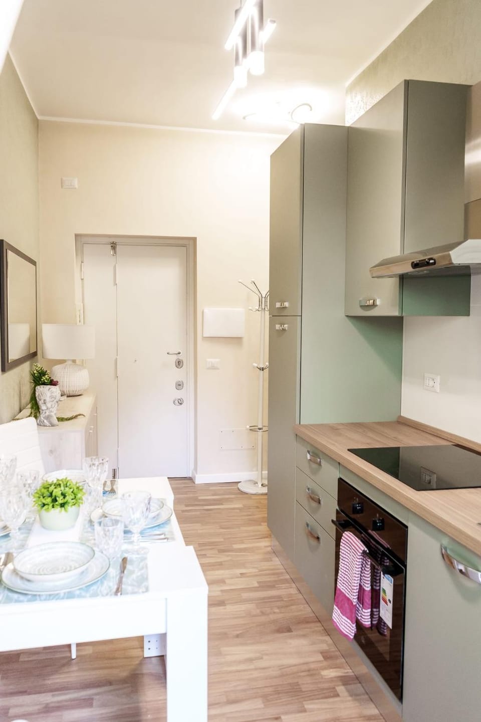 Menghini Easy Flat Apartment in Rome