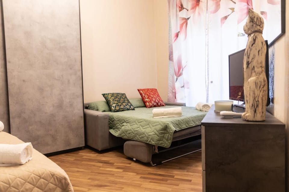 Menghini Easy Flat Apartment in Rome