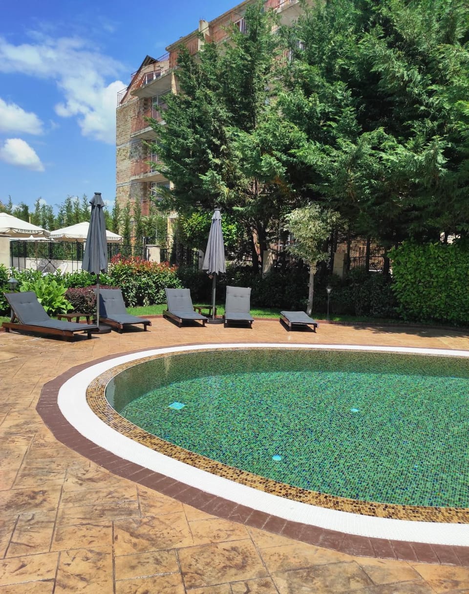 Spring, Garden, Garden view, Pool view, Swimming pool