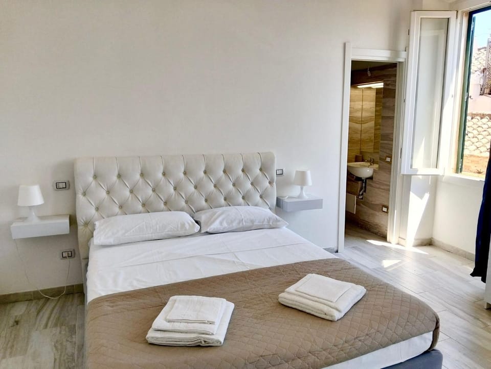 Suite Palazzo Siotto Bed and Breakfast in Cagliari