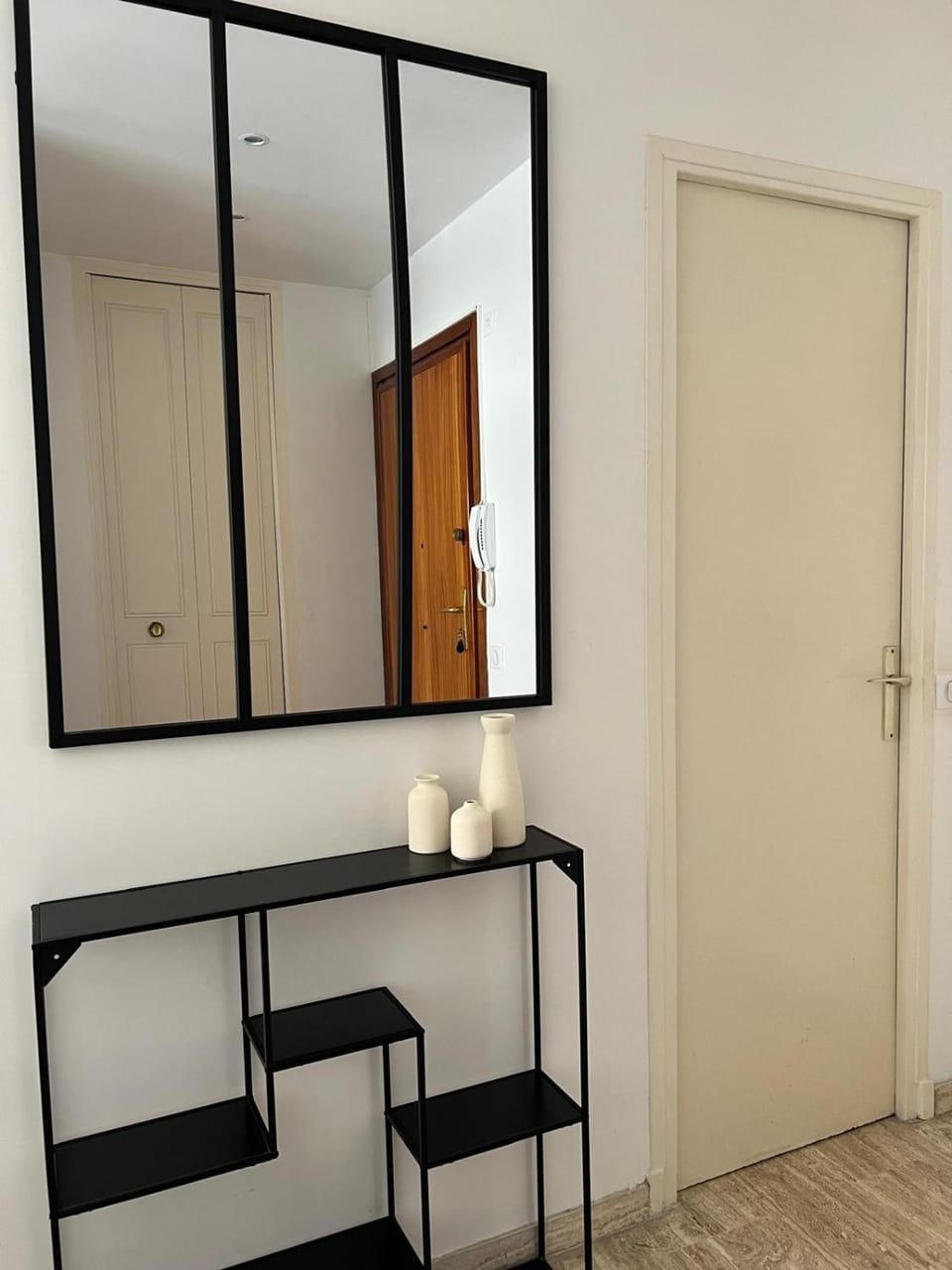 joli T2 central rénové Apartment in Menton