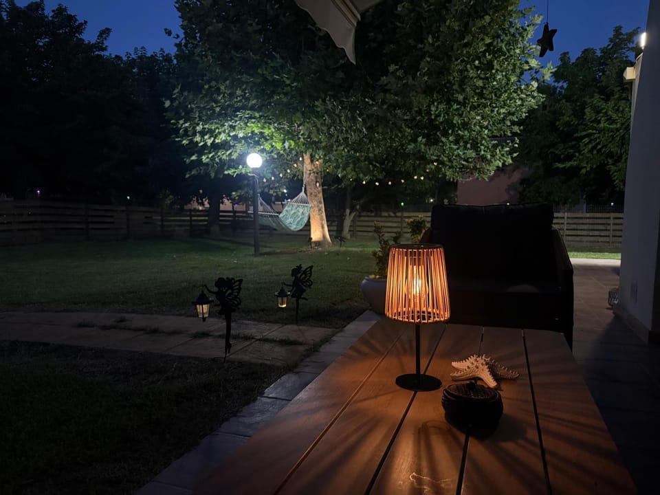Night, Garden