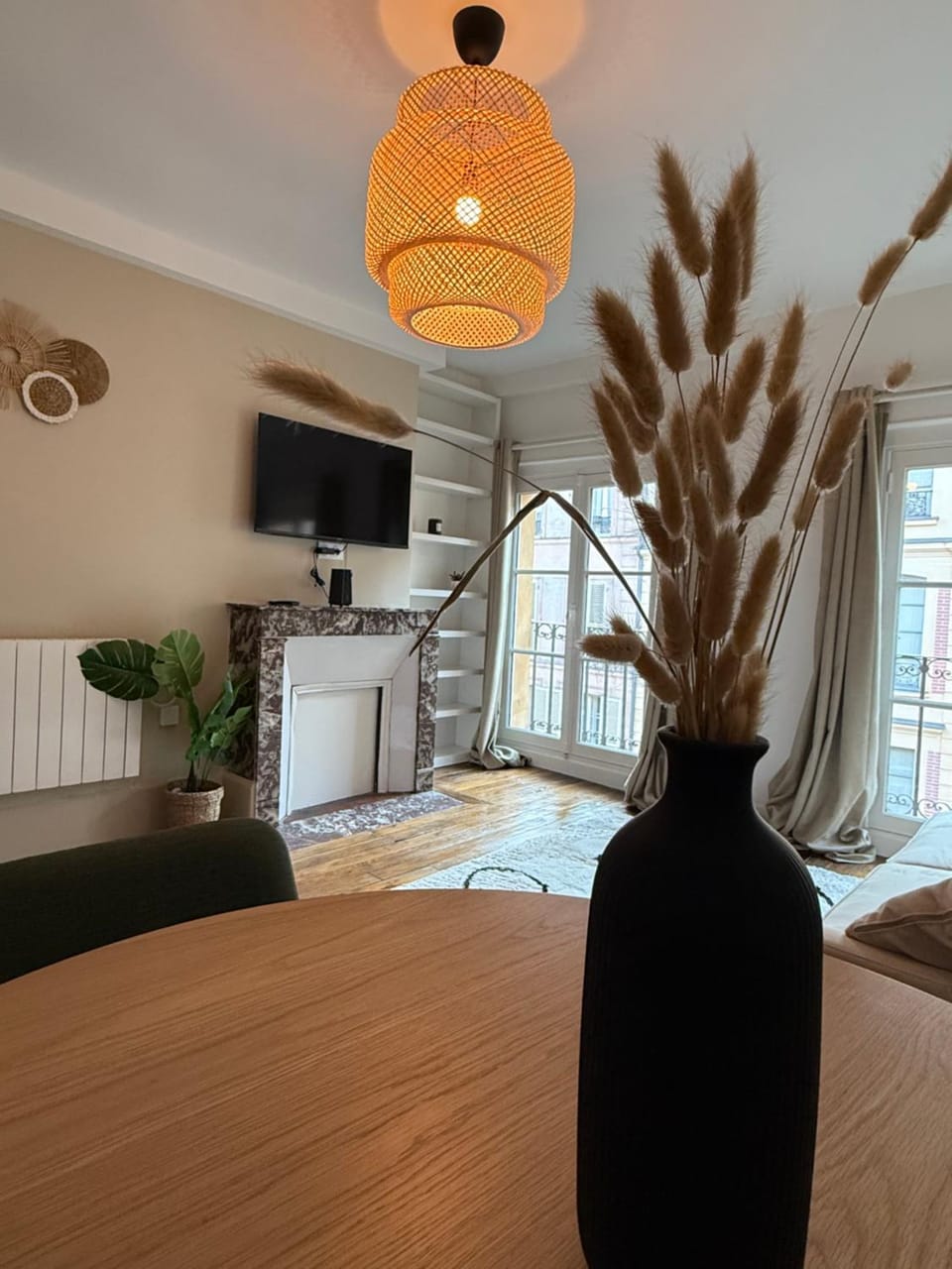 La Tour Annunziata Apartment in Versailles