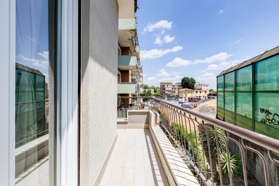 Eco Domus Sun House in Rome