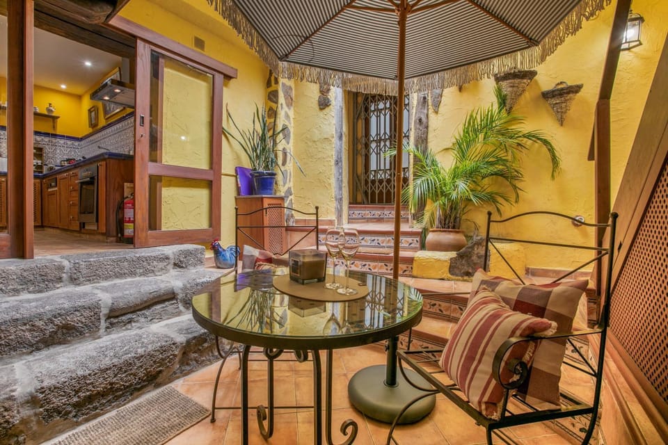 Property building, Living room