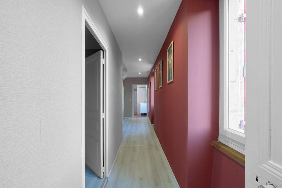 Property building, Living room