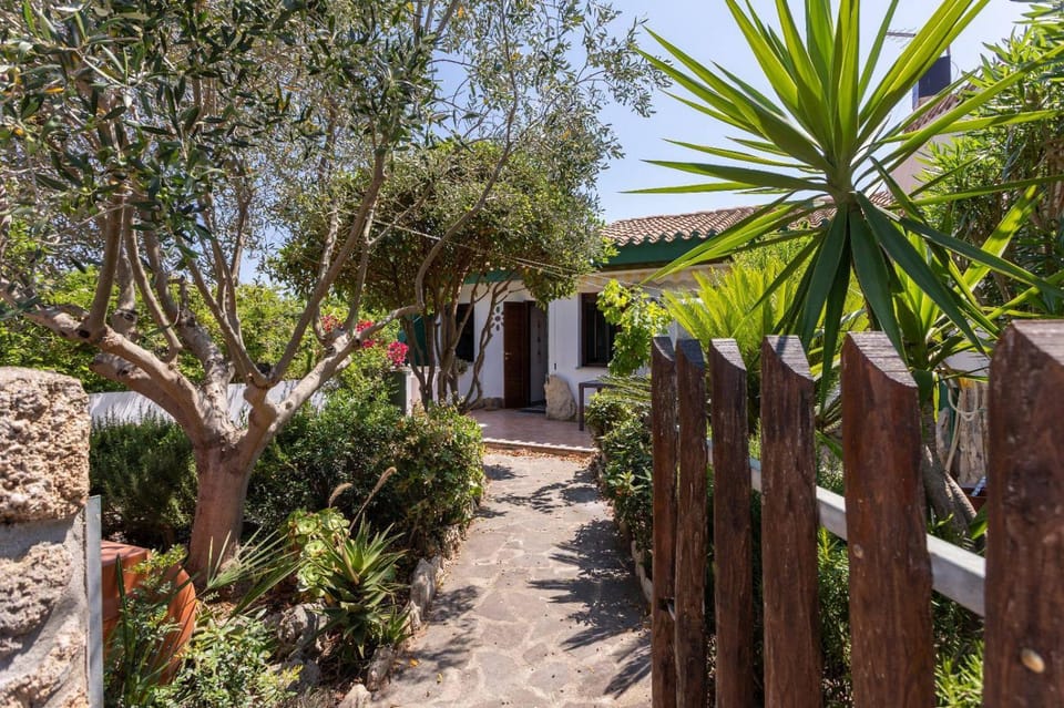 Property building, Garden