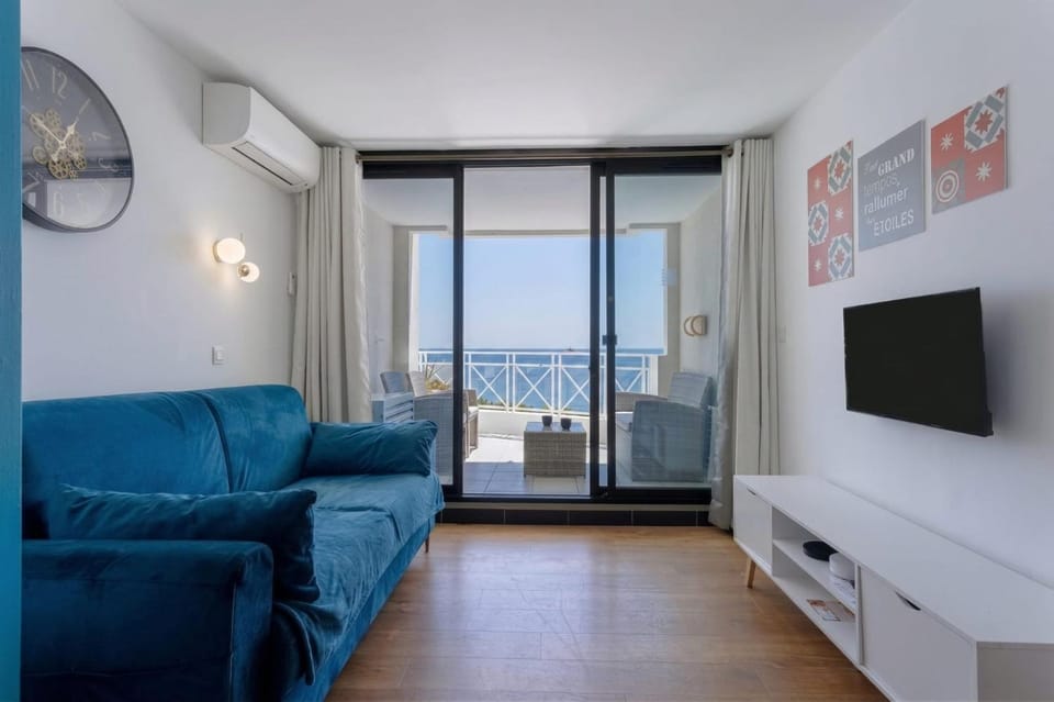 Blue view - Terrace with sea view, pool, air conditioning Apartment in Cannes