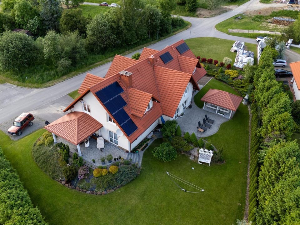 Property building, Day, Natural landscape, Bird's eye view, Street view