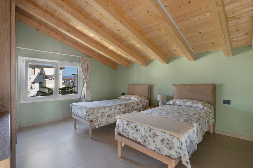 Property building, Living room, Bedroom