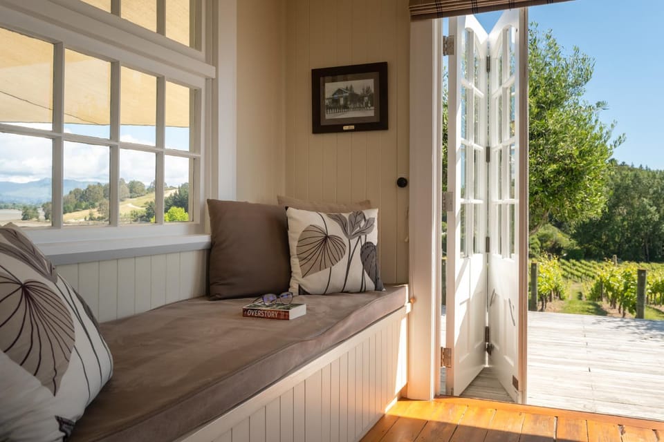 Seating area, Garden view, Mountain view