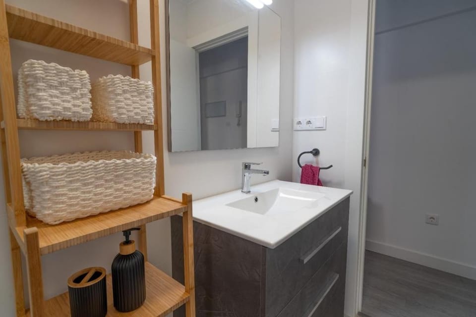 Piso nuevo bien situado Apartment in Santander