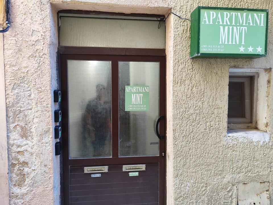 Facade/entrance, Day