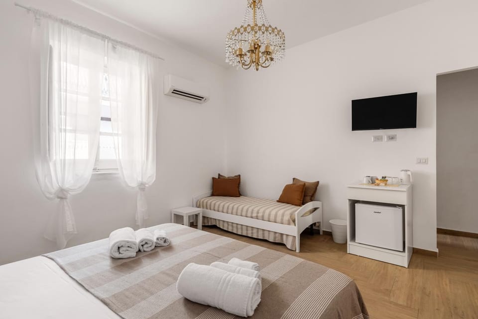 Radici Rooms Bed and Breakfast in Campofelice di Roccella