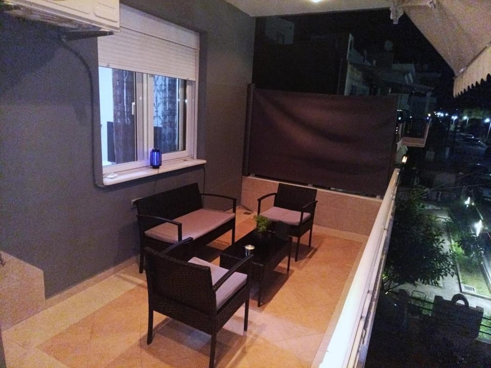 Night, Garden, View (from property/room), Balcony/Terrace, Garden view