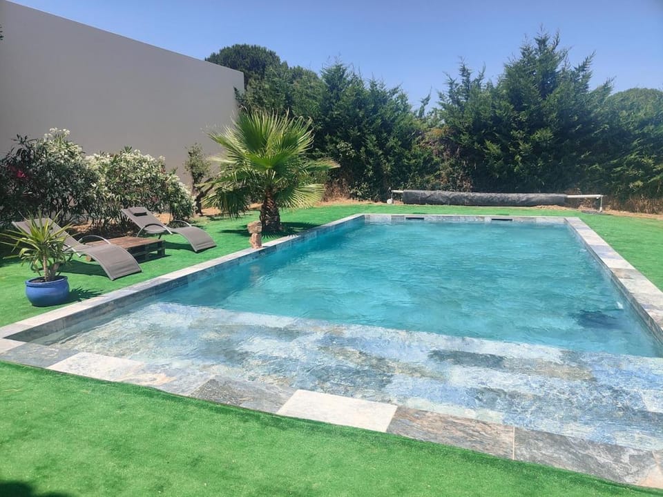 Villa climatisée avec grande piscine Villa in Occitanie