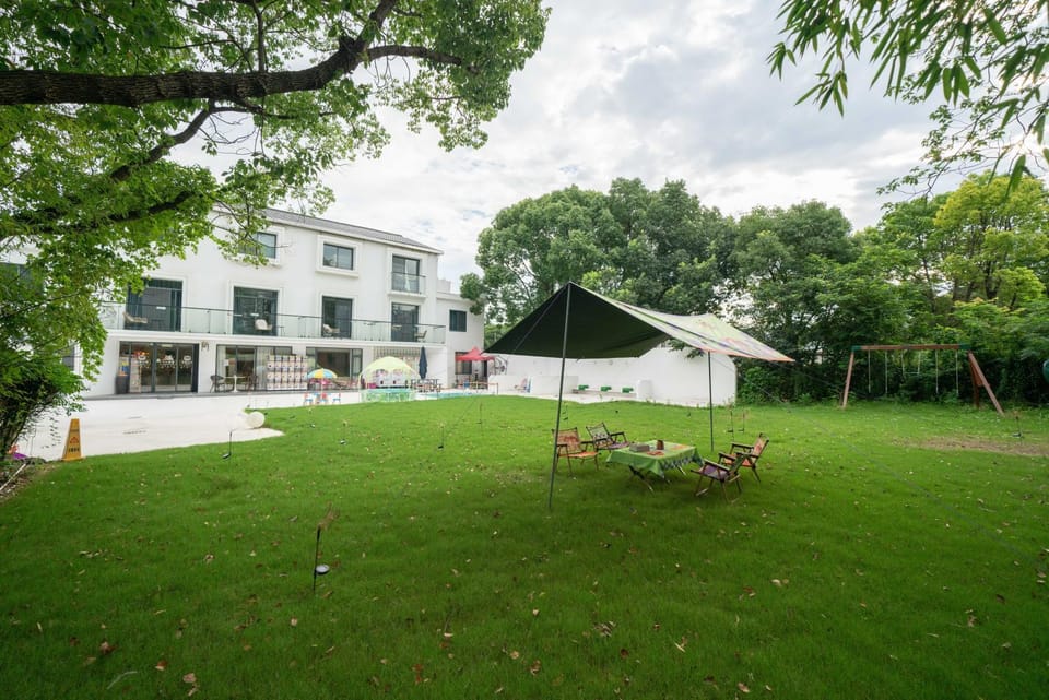 Garden, Garden view