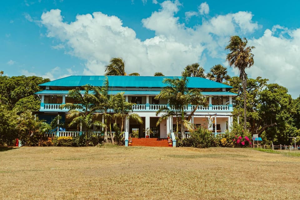 Kingfisher Beach Resort Hotel in Tanzania