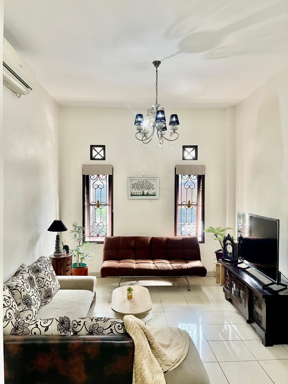 Communal lounge/ TV room, TV and multimedia