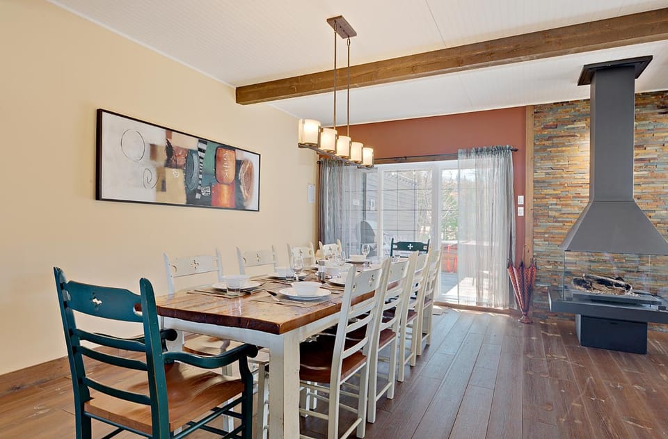 9009 chemin des Alpages House in Quebec