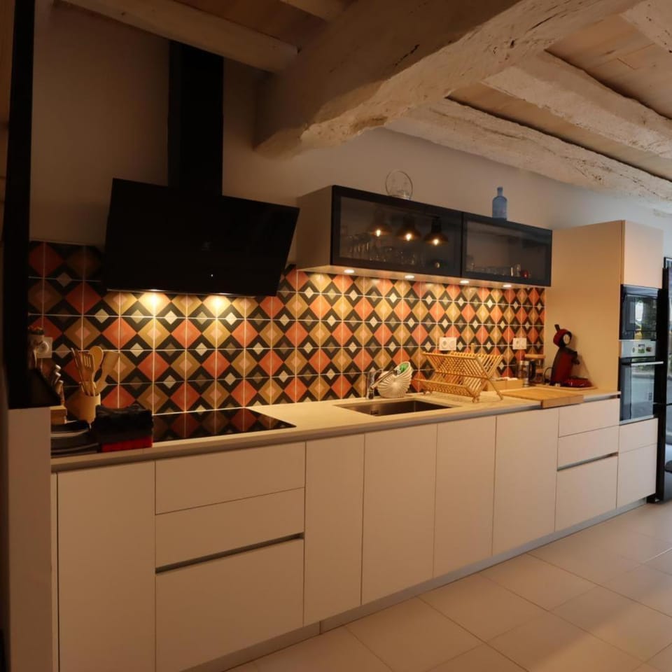 Kitchen or kitchenette, stove