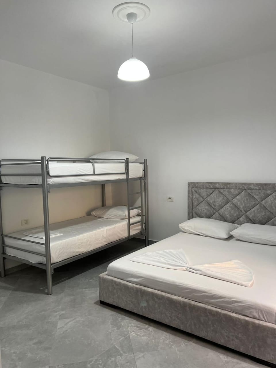 Leone Guesthouses Apartment in Vlorë County, Albania