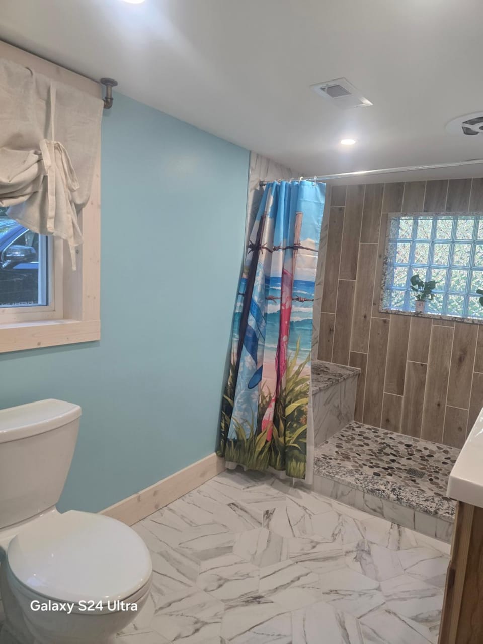 Shower, Toilet, Bathroom