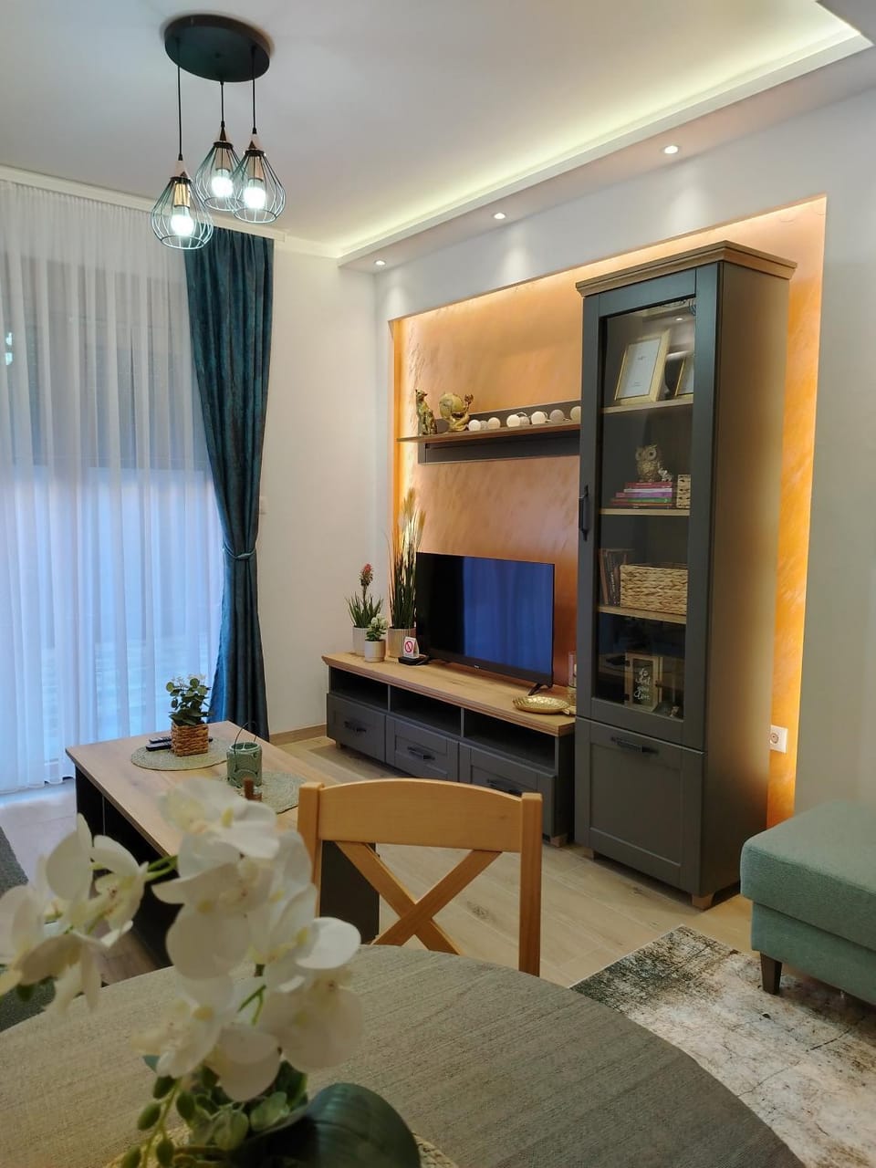 TV and multimedia, Living room