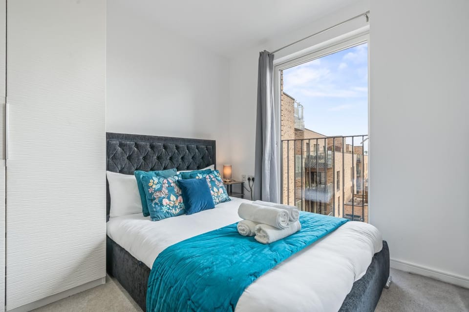 Luxury 3BR with 2bath Near Westfield Stratford Apartment in London