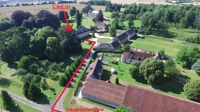 Les Ecuries de Montdoucet House in Centre-Val de Loire
