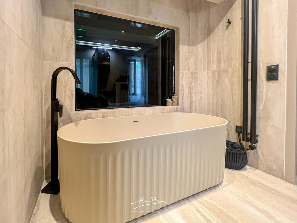 Hot Tub, Bathroom, Bath