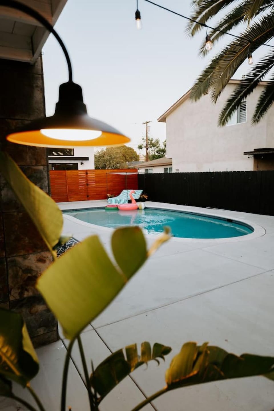 Patio, Pool view, Swimming pool, Swimming pool, sunbed