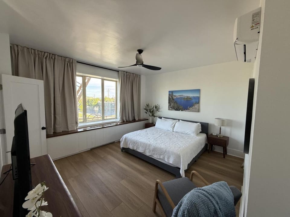 TV and multimedia, Bedroom