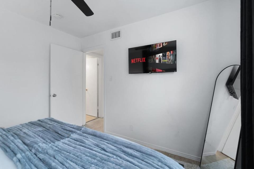 TV and multimedia, Bedroom