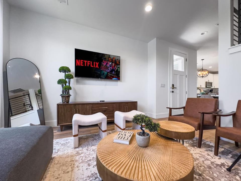 TV and multimedia, Living room