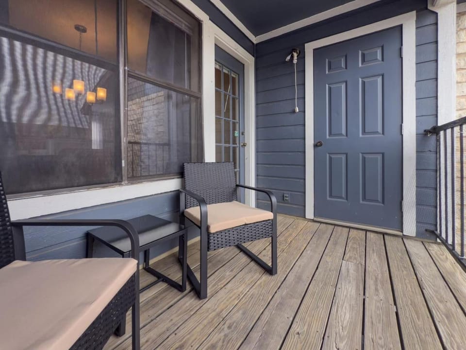Patio, Balcony/Terrace