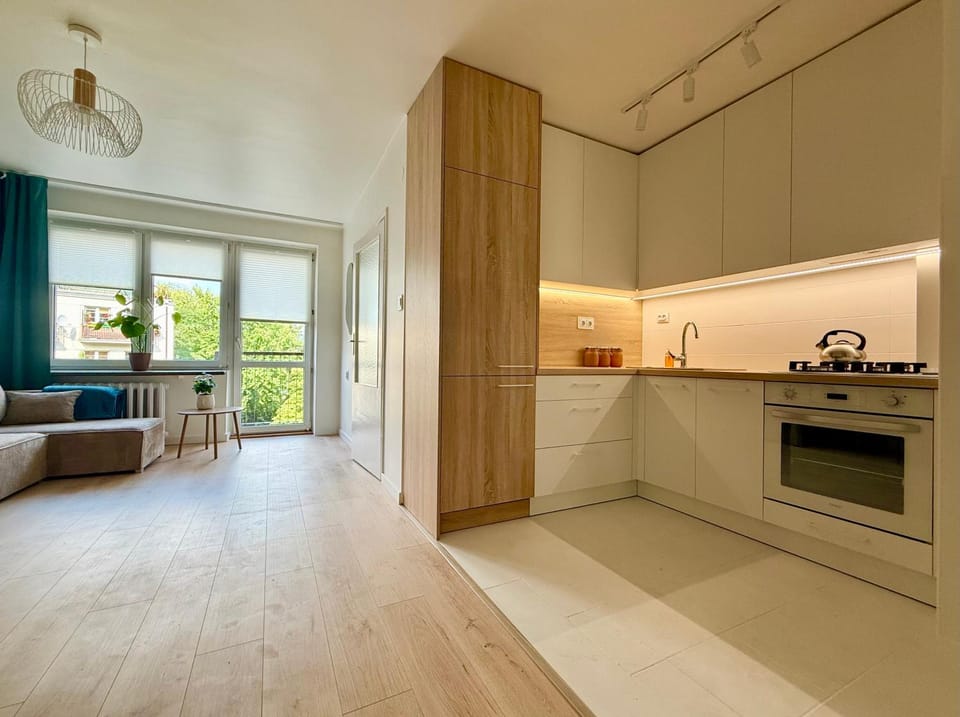 Kitchen or kitchenette, pet friendly, stove