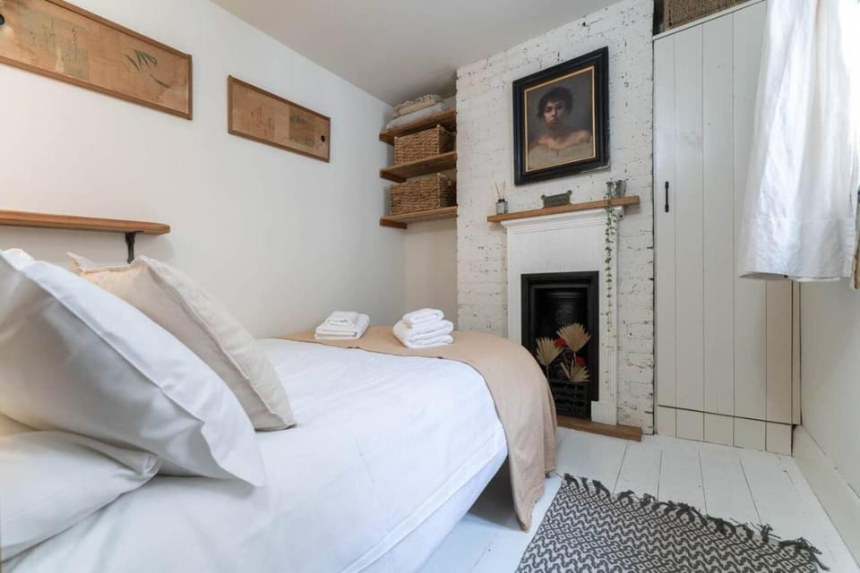 Foundry Street Retreat House in Brighton