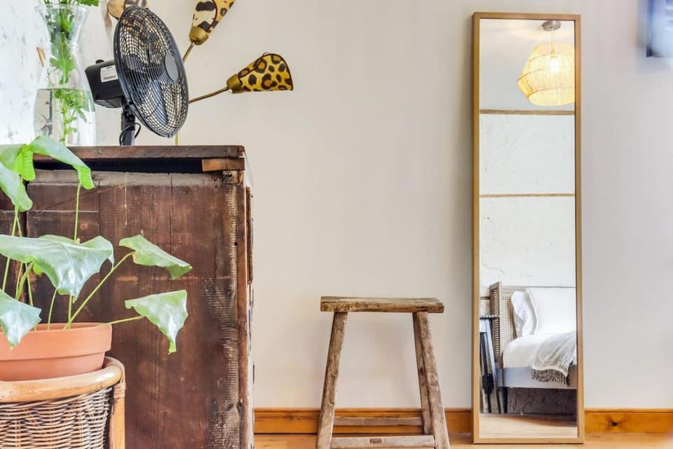 Foundry Street Retreat House in Brighton