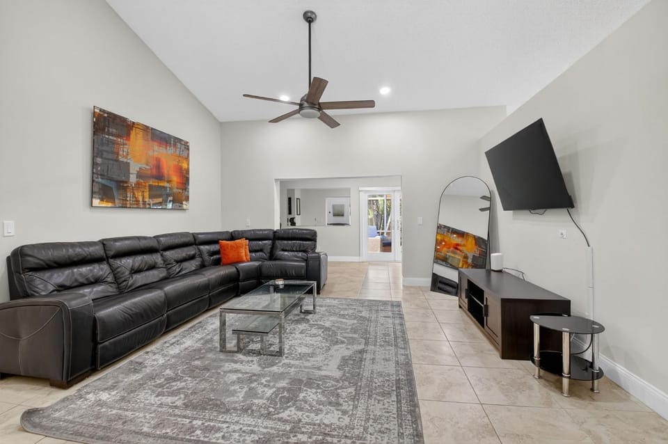 TV and multimedia, Living room